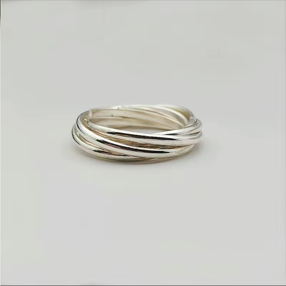 Intertwined Silver Bands Ring